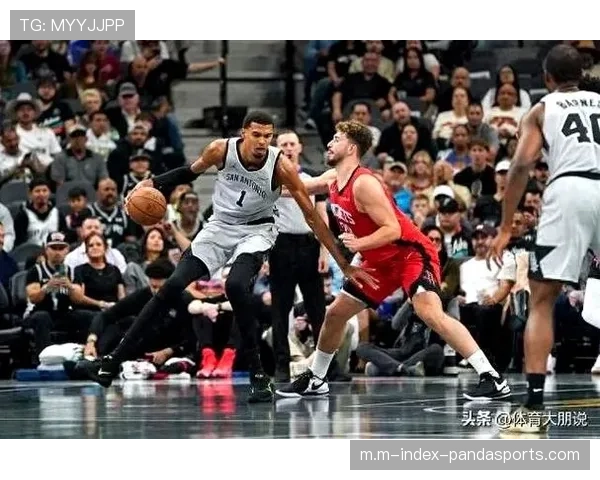 五后卫小阵容的使用 让全明星赛的攻防速度达到极致