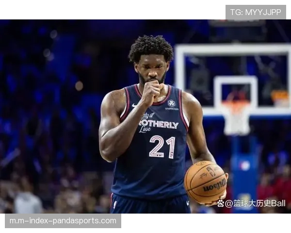 76人进攻体系复盘 恩比德与马克西手递手配合破解热火换防